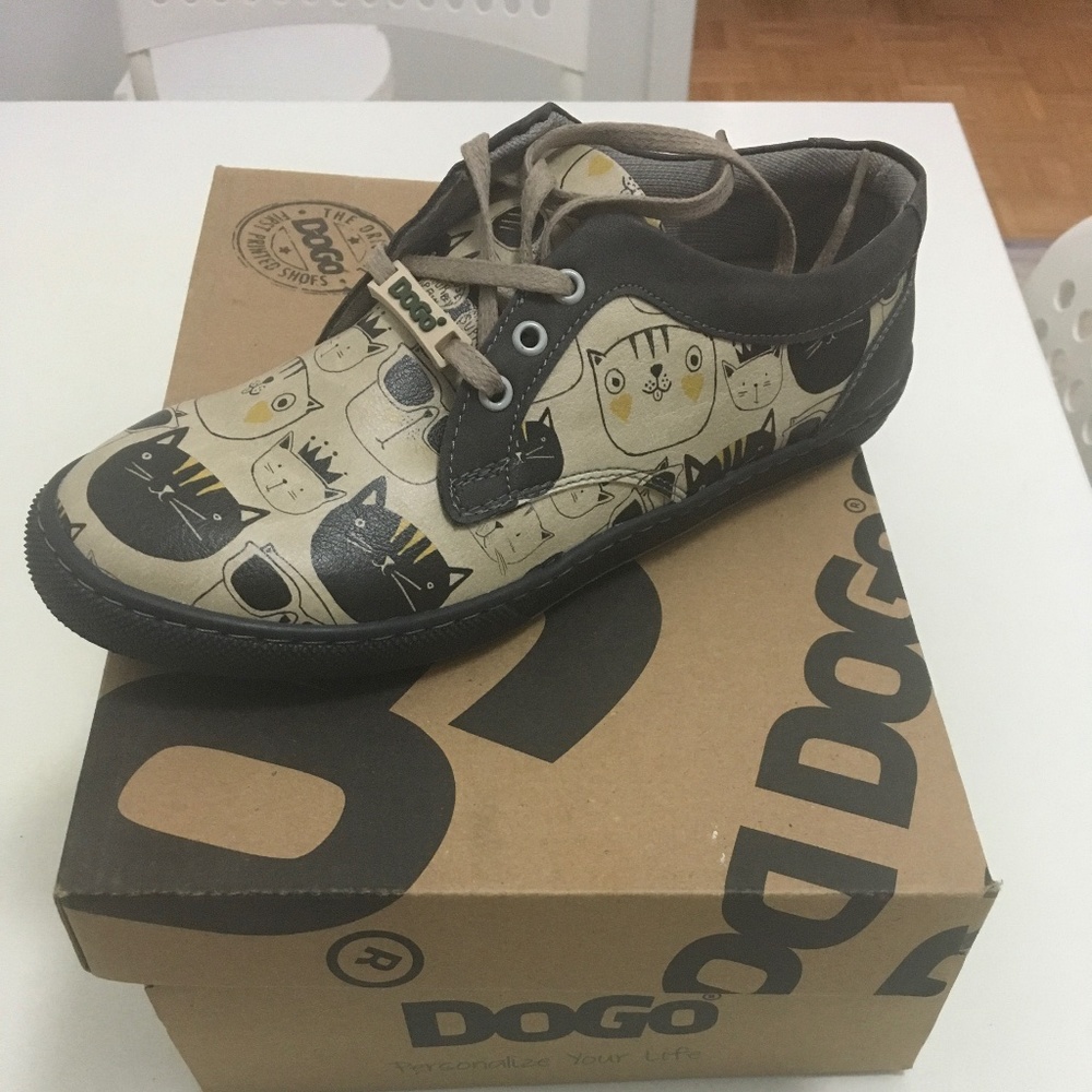 Cat lovers sneakers